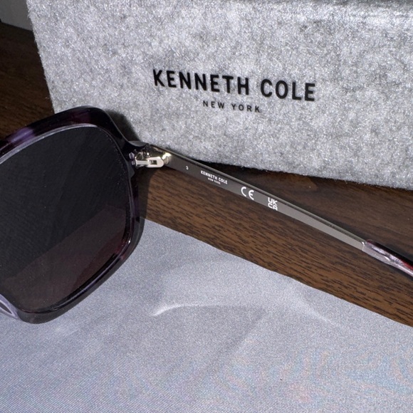 Kenneth Cole Purple Tortoise Shell Sunglasses | NW - Picture 3 of 7
